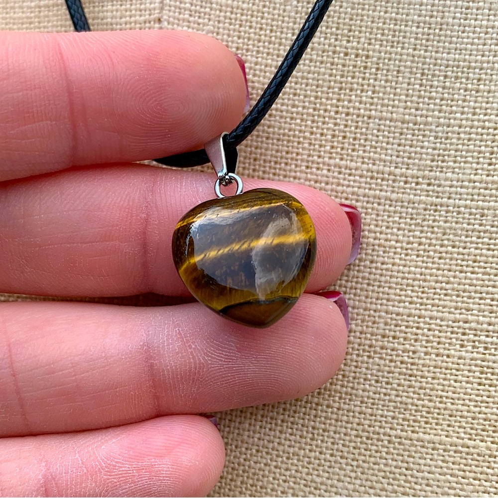 Handmade Genuine Tiger Eye Stone Heart Amulet Necklace